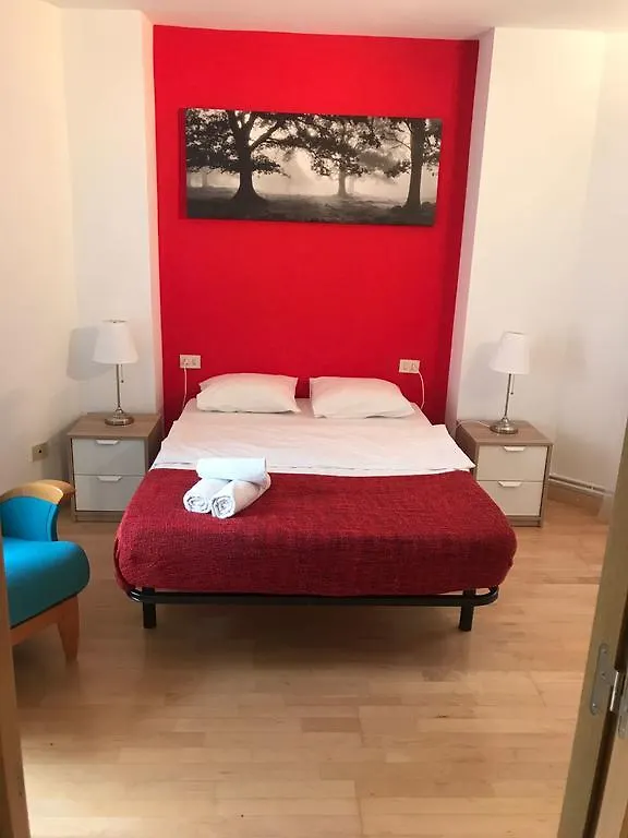 Vila Olimpica Apartment